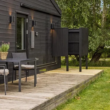Pertti - 750m From The Sea By Interhome *